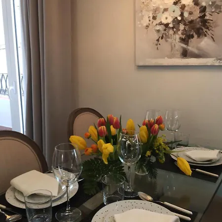 Alfonso Xiii Parking Апартаменты *