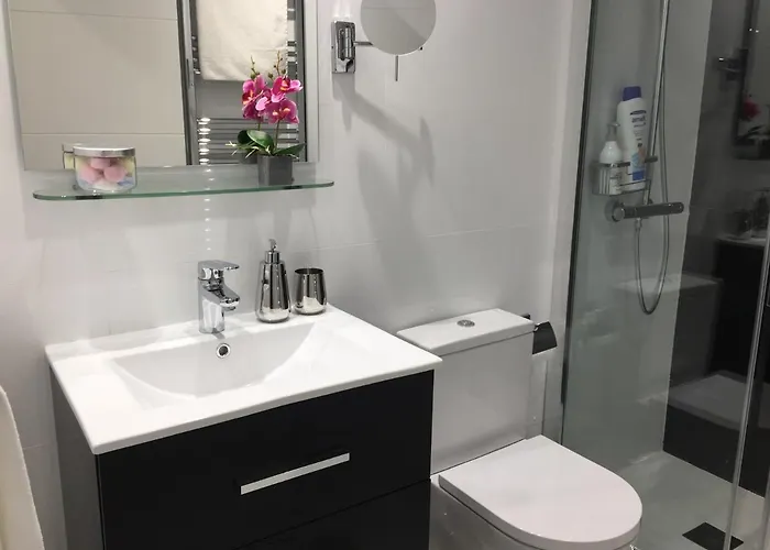 Alfonso Xiii Parking *