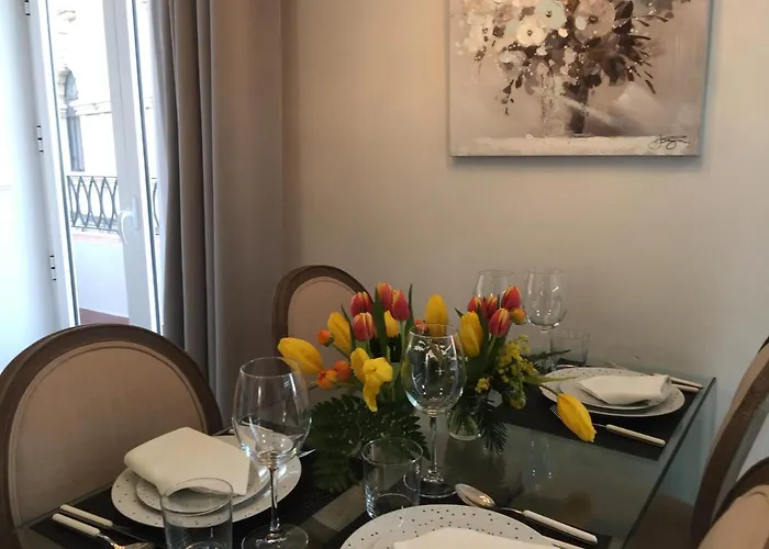 Alfonso Xiii Parking Apartman *