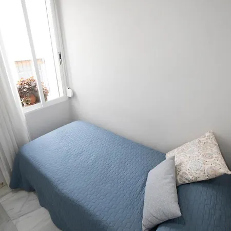 Apartamento Atico Alfonso-Xiii شقة *