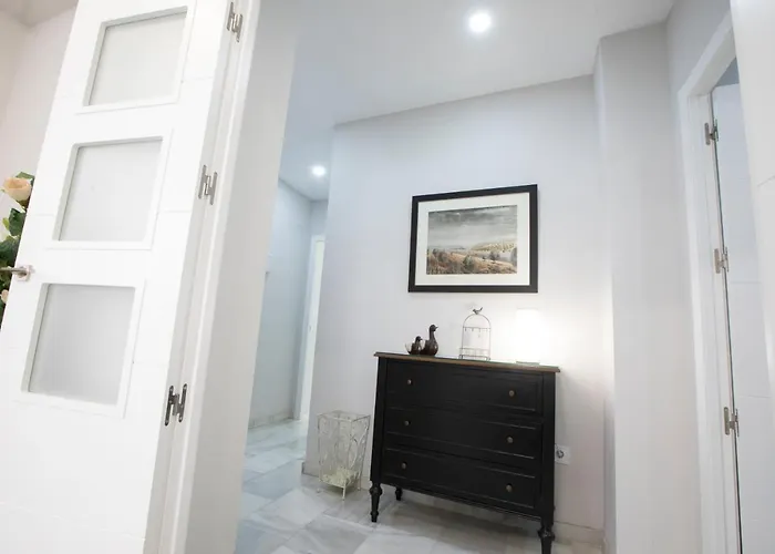 Alfonso Xiii Parking Apartment